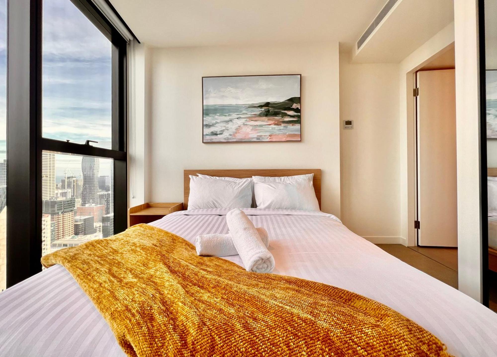 High Rise View 2bed2bath *