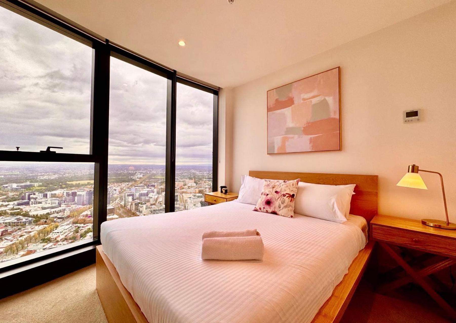 Apartment High Rise View 2bed2bath Melbourne