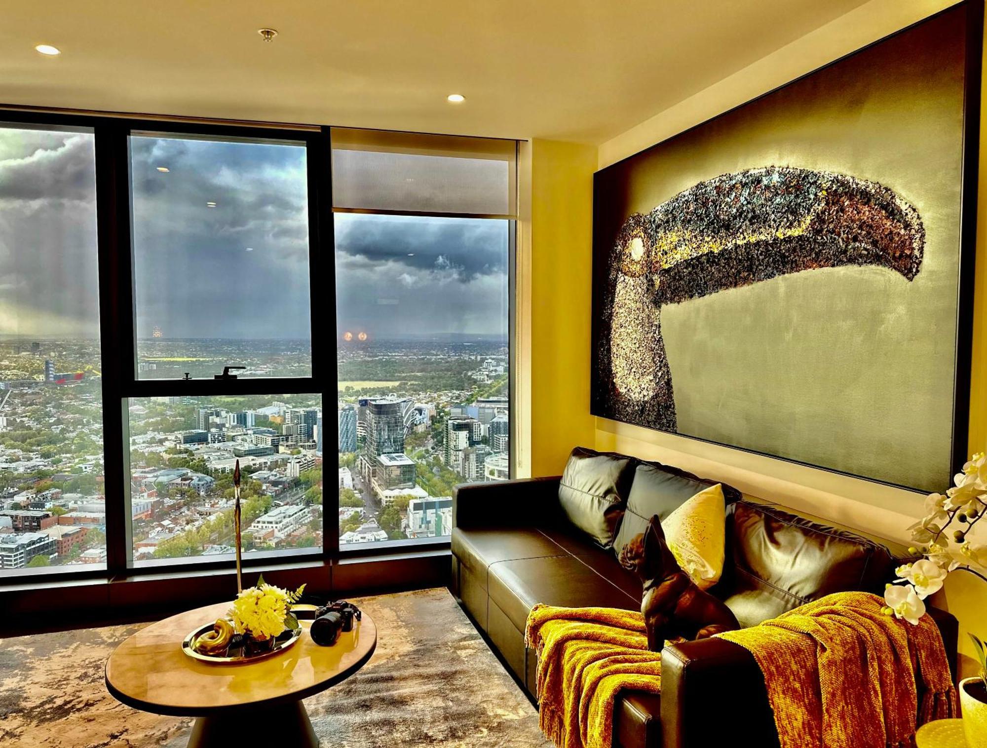 Apartment High Rise View 2bed2bath