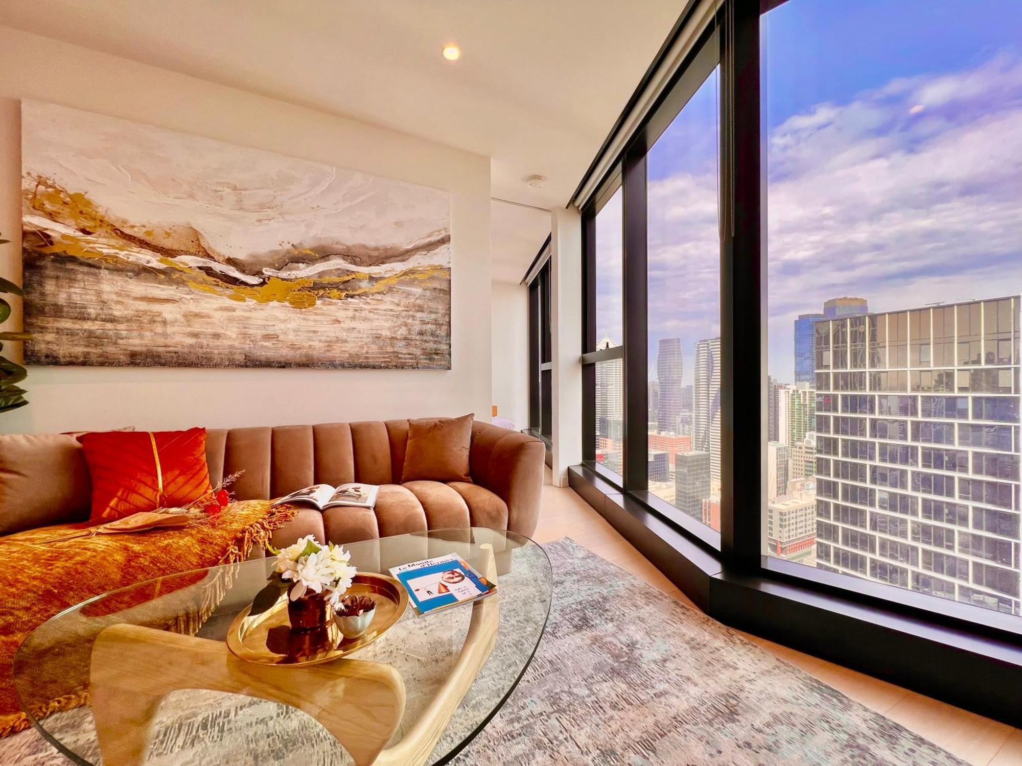 High Rise View 2bed2bath