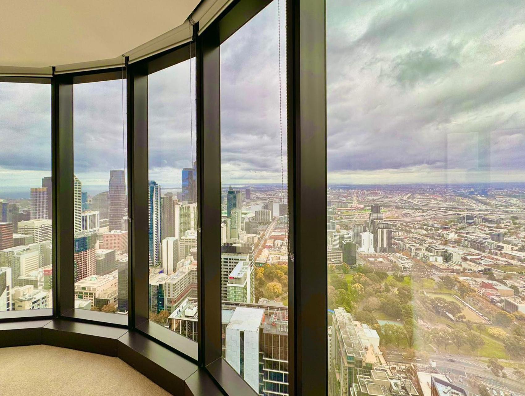 Apartment High Rise View 2bed2bath Melbourne