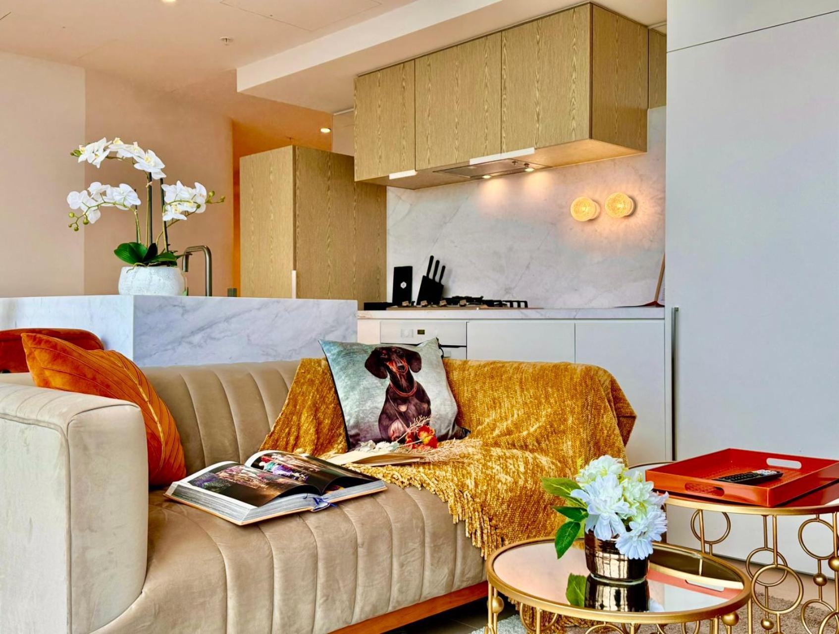 Apartment High Rise View 2bed2bath
