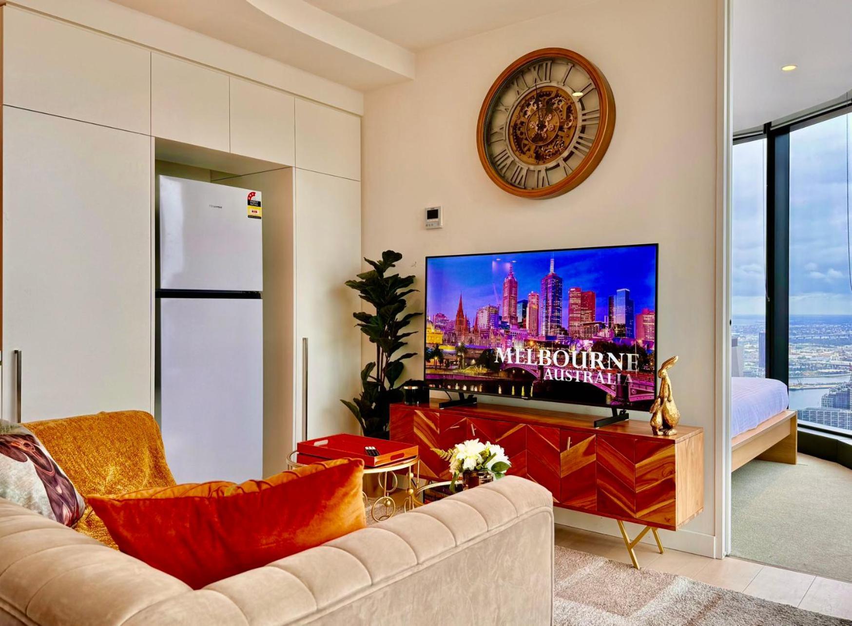 Apartment High Rise View 2bed2bath